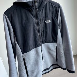 North Face Women’s Denali Jacket